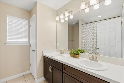 205 Aberdeen Street Davenport FL 33896