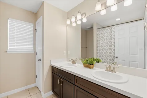 205 Aberdeen Street Davenport FL 33896