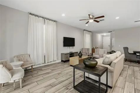205 Aberdeen Street Davenport FL 33896