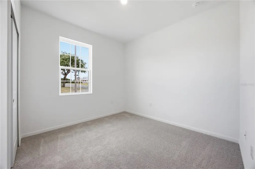 6205 Sanders Grove Circle Okahumpka FL 34762