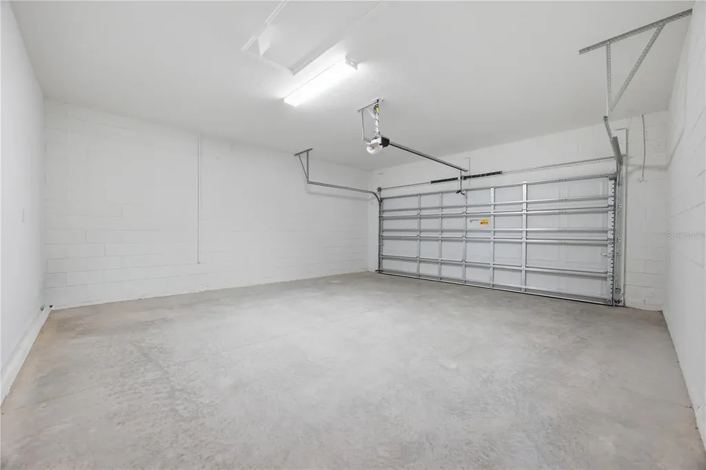 6205 Sanders Grove Circle Okahumpka FL 34762