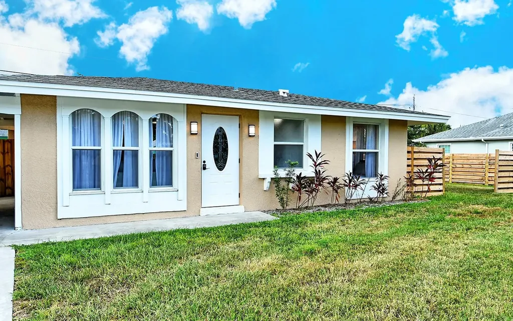 307 Southland Road Venice FL 34293
