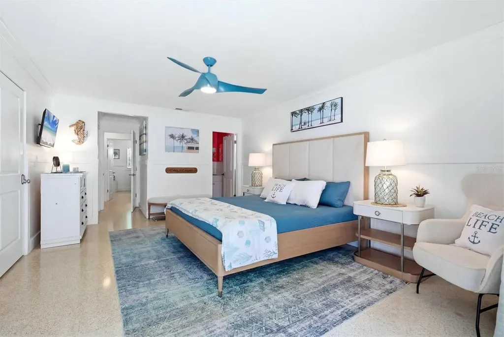 5128 Oxford Drive Sarasota FL 34242