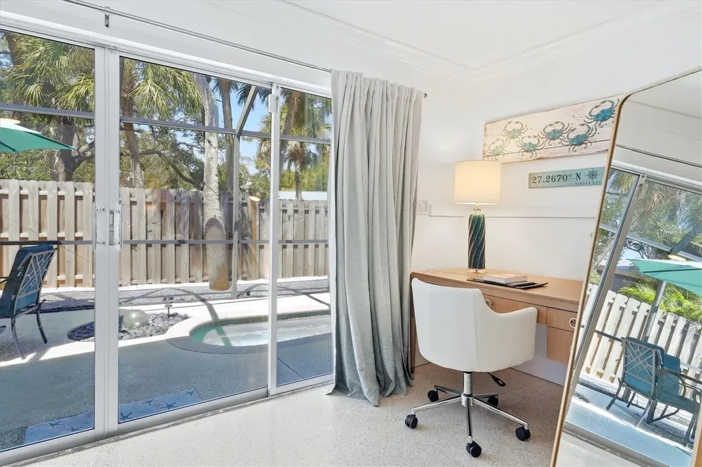 5128 Oxford Drive Sarasota FL 34242