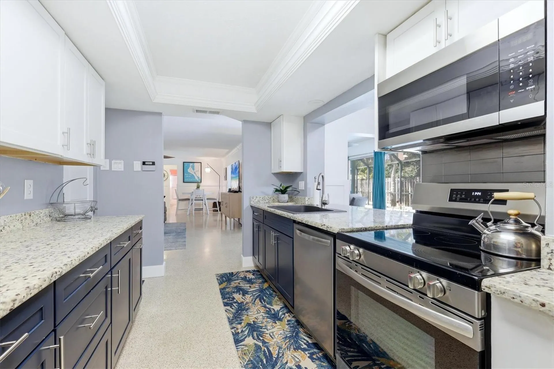 5128 Oxford Drive Sarasota FL 34242