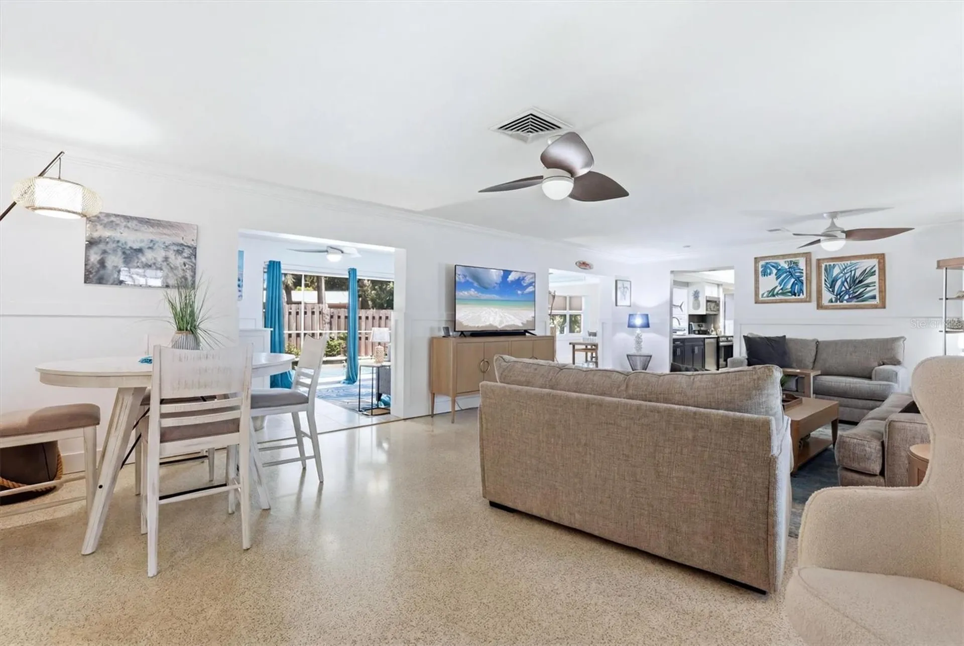5128 Oxford Drive Sarasota FL 34242
