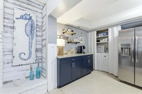 5128 Oxford Drive Sarasota FL 34242