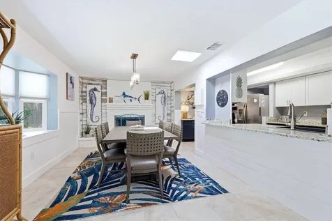 5128 Oxford Drive Sarasota FL 34242