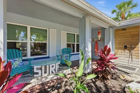 5128 Oxford Drive Sarasota FL 34242