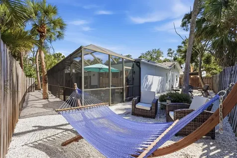 5128 Oxford Drive Sarasota FL 34242