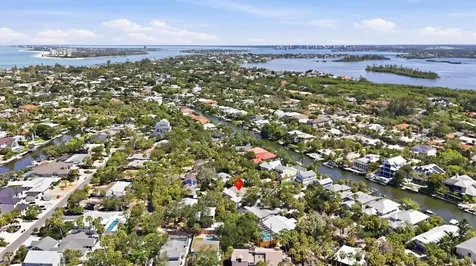 5128 Oxford Drive Sarasota FL 34242