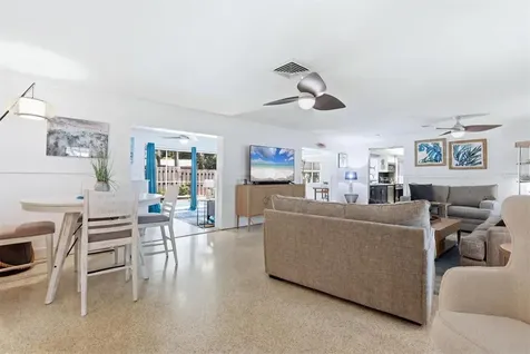 5128 Oxford Drive Sarasota FL 34242