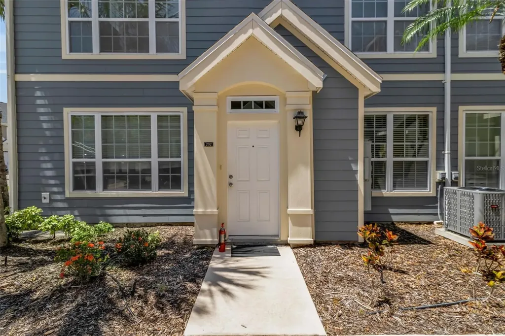 5541 Rosehill Road Sarasota FL 34233