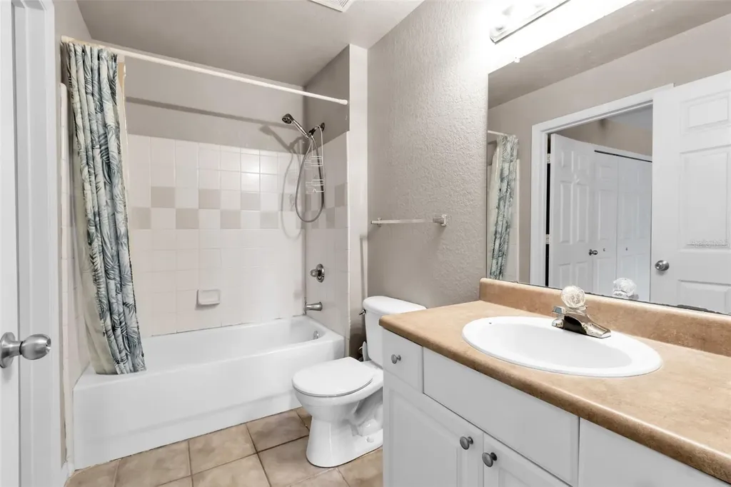5541 Rosehill Road Sarasota FL 34233