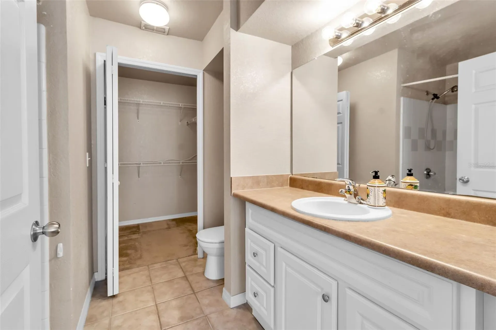 5541 Rosehill Road Sarasota FL 34233