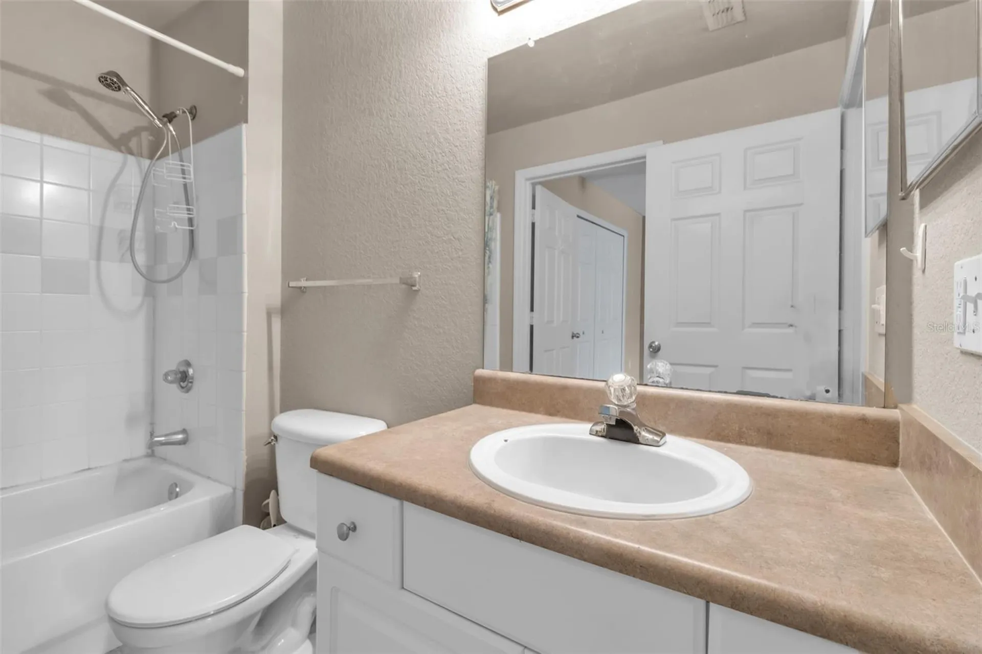 5541 Rosehill Road Sarasota FL 34233