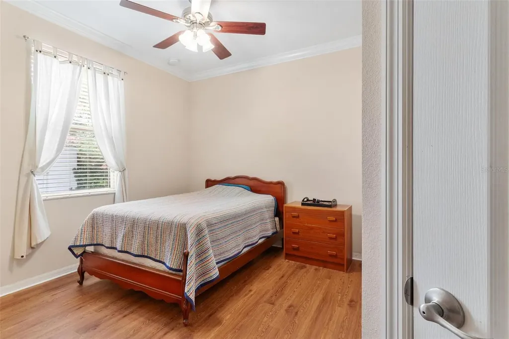 36403 Grand Island Oaks Circle Grand Island FL 32735