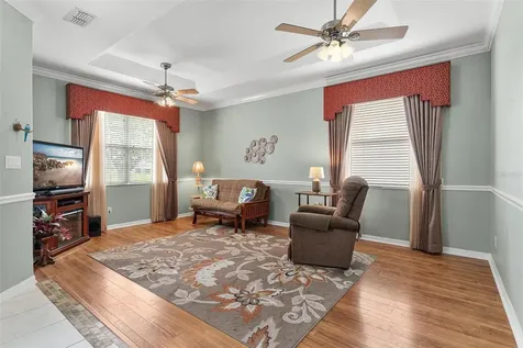 36403 Grand Island Oaks Circle Grand Island FL 32735