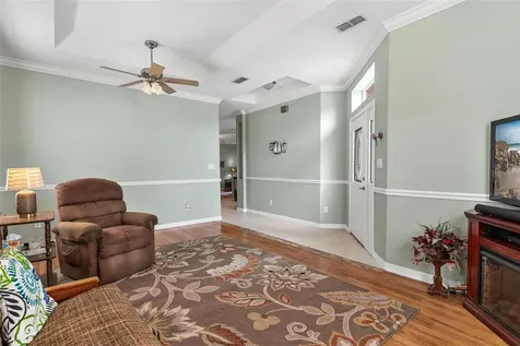 36403 Grand Island Oaks Circle Grand Island FL 32735