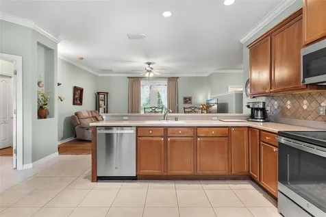 36403 Grand Island Oaks Circle Grand Island FL 32735