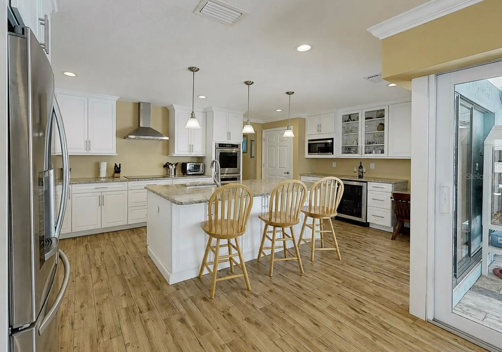 6301 Cottonwood Lane Apollo Beach FL 33572