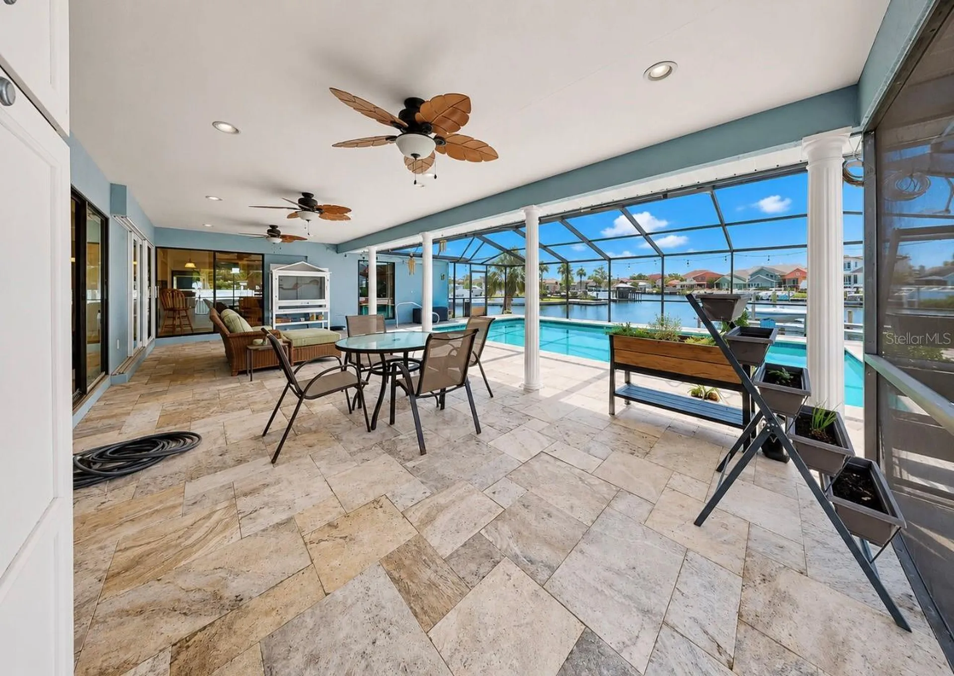 6301 Cottonwood Lane Apollo Beach FL 33572
