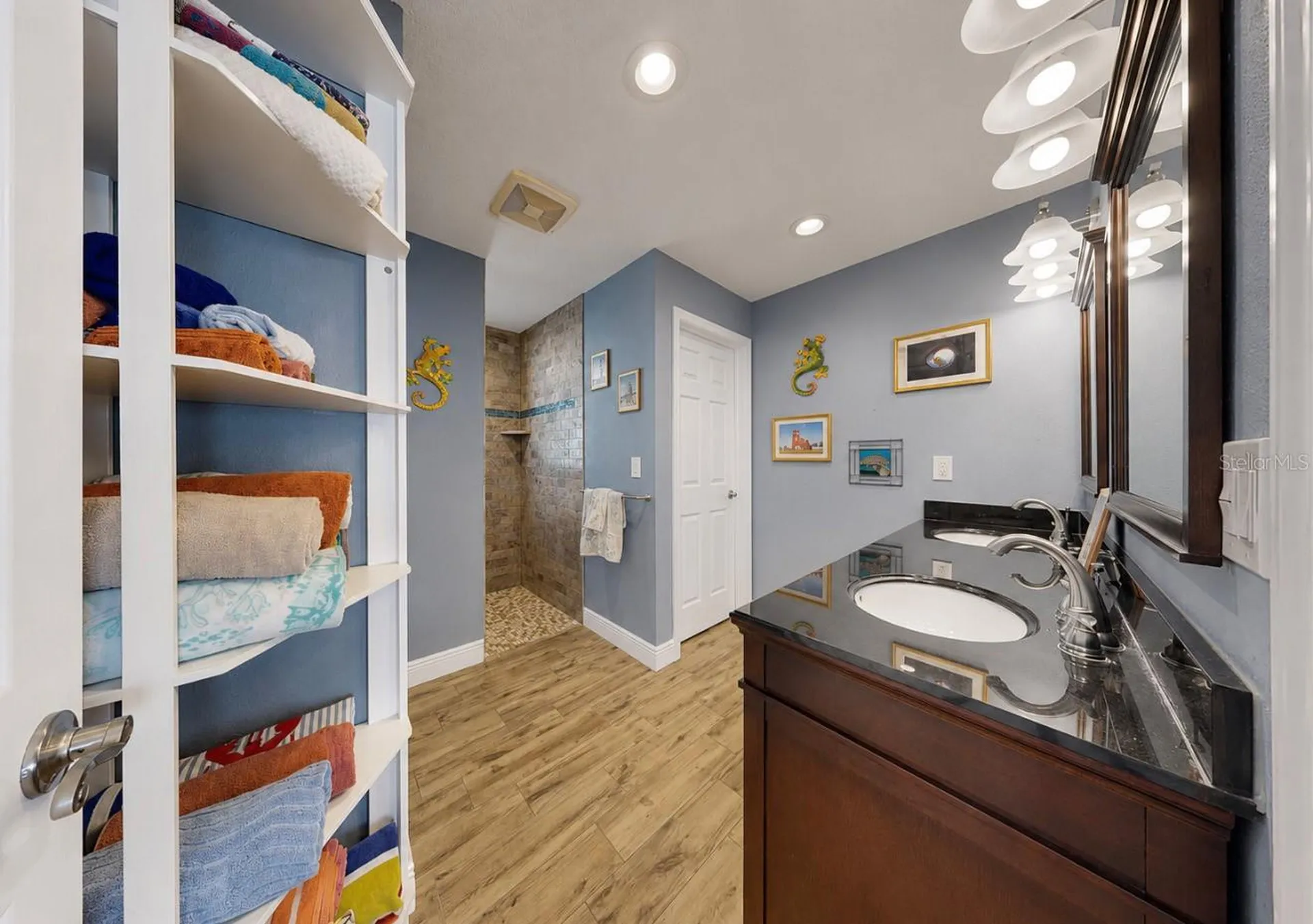 6301 Cottonwood Lane Apollo Beach FL 33572
