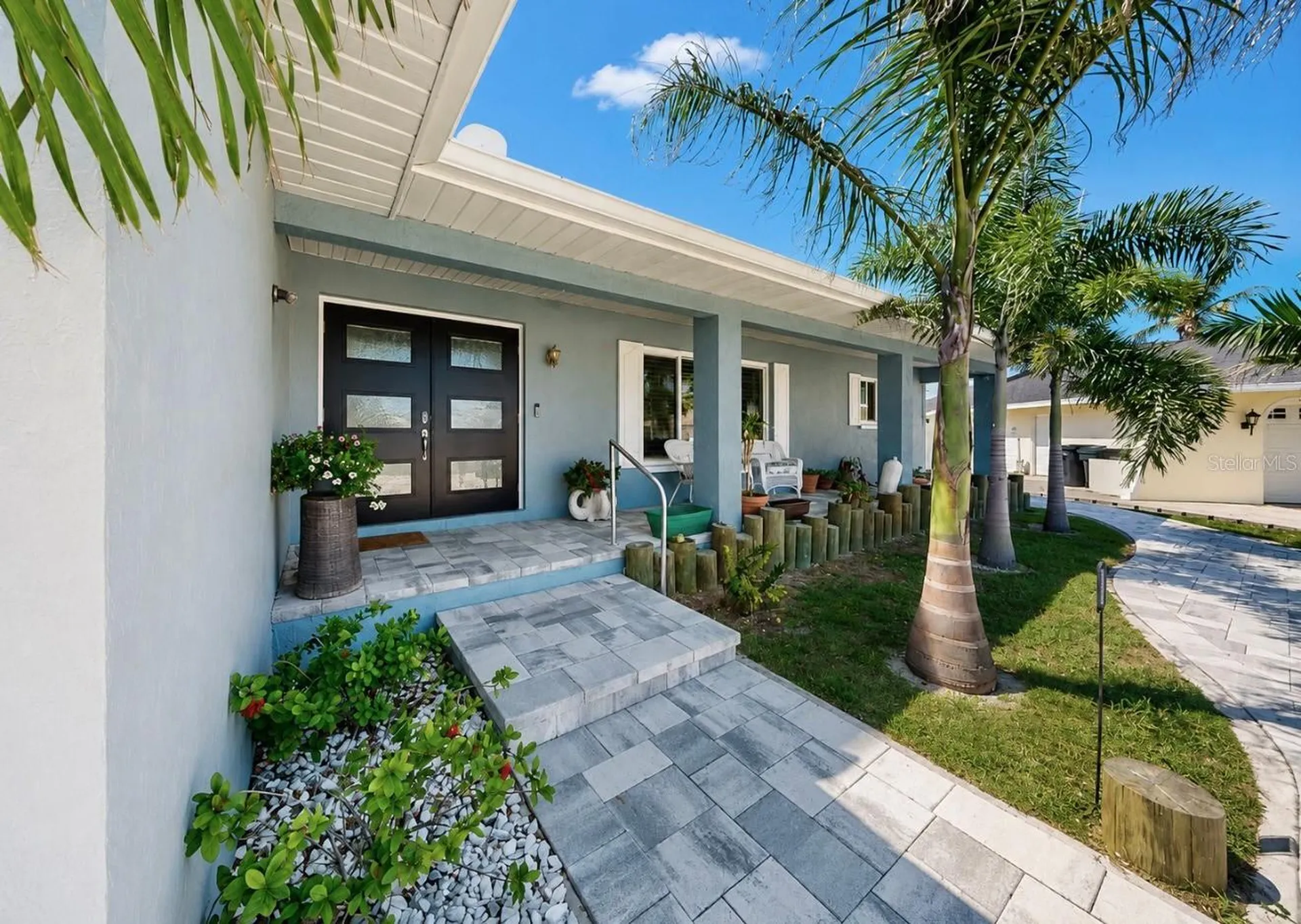 6301 Cottonwood Lane Apollo Beach FL 33572