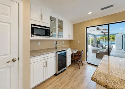 6301 Cottonwood Lane Apollo Beach FL 33572