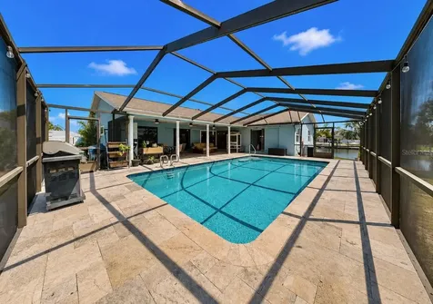 6301 Cottonwood Lane Apollo Beach FL 33572