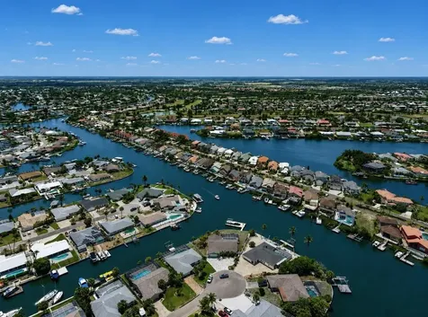 6301 Cottonwood Lane Apollo Beach FL 33572