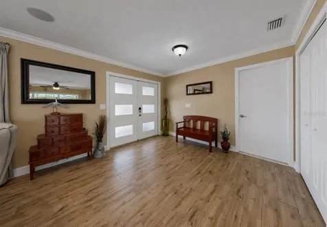 6301 Cottonwood Lane Apollo Beach FL 33572