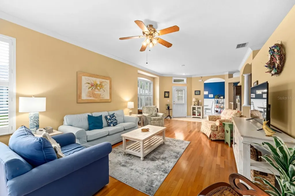 5731 Heronpark Place Lithia FL 33547