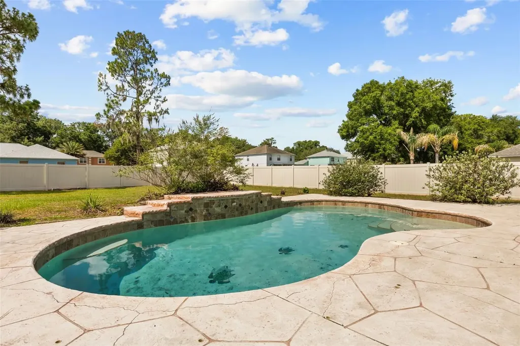 4612 SE 31st Place Ocala FL 34480