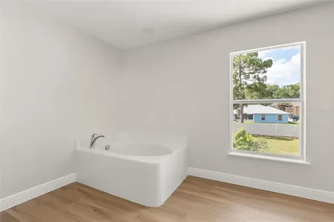 4612 SE 31st Place Ocala FL 34480