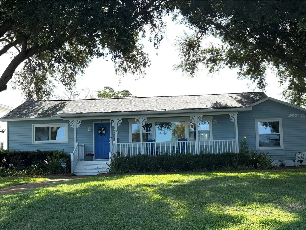 110 Sunset Drive S St Petersburg FL 33707