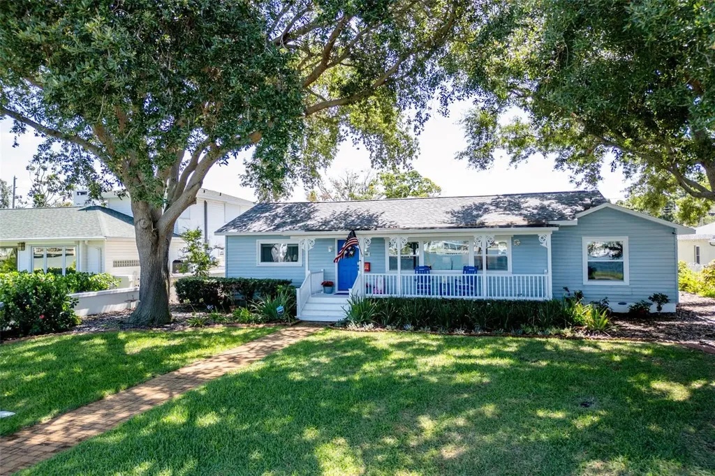 110 Sunset Drive S St Petersburg FL 33707