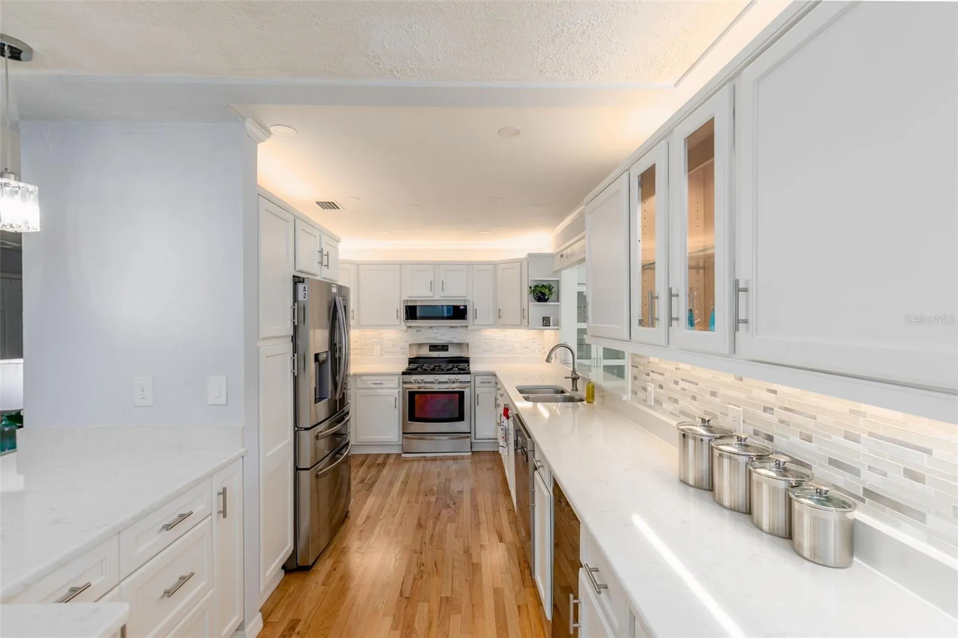 110 Sunset Drive S St Petersburg FL 33707