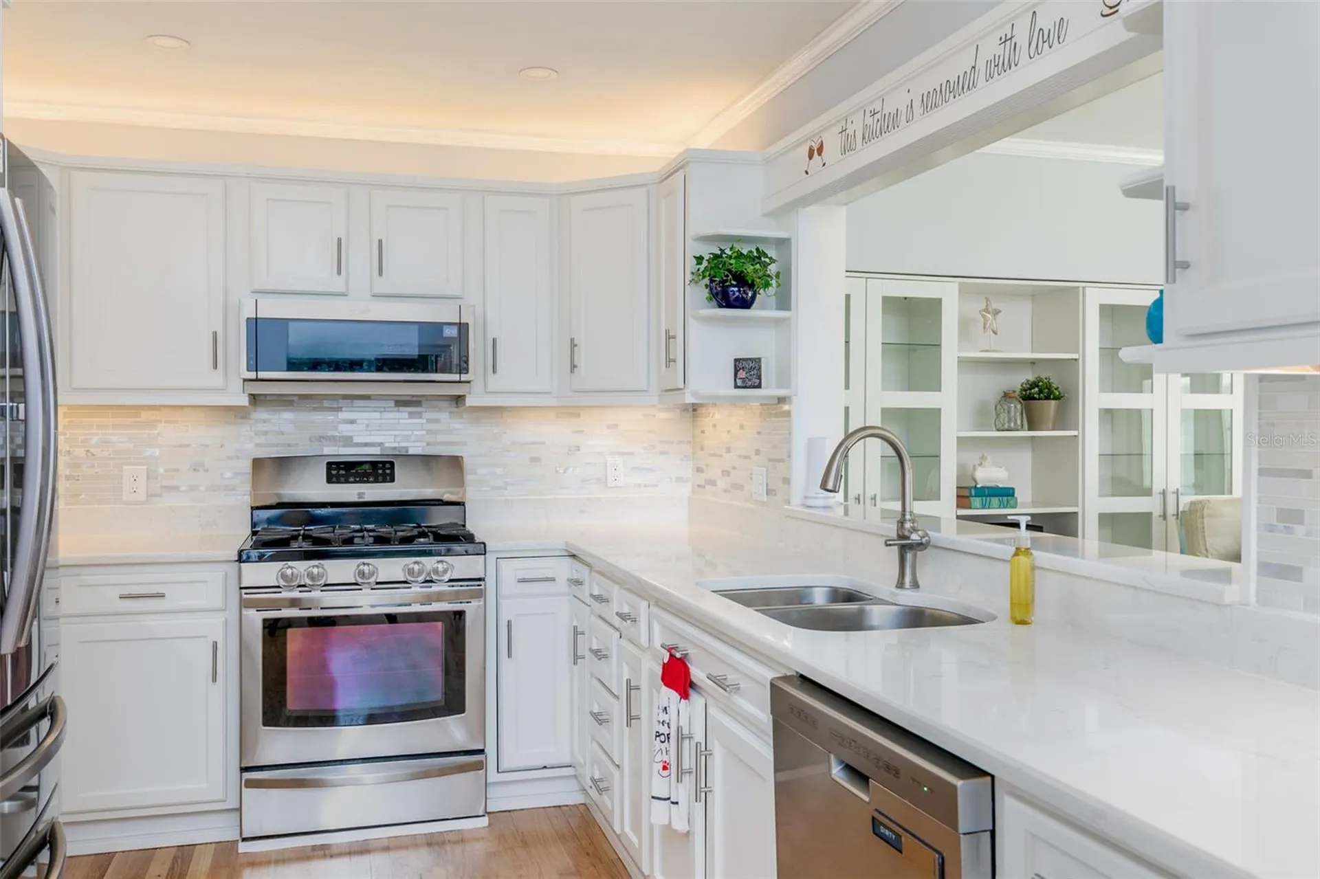 110 Sunset Drive S St Petersburg FL 33707