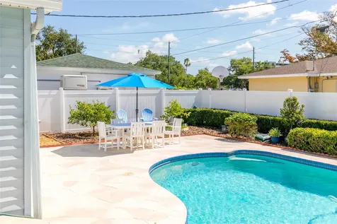110 Sunset Drive S St Petersburg FL 33707