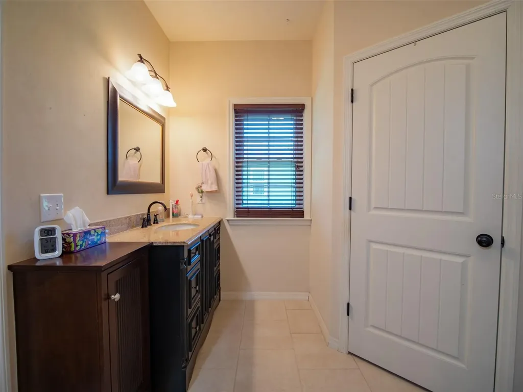 19346 NW 228th Street High Springs FL 32643
