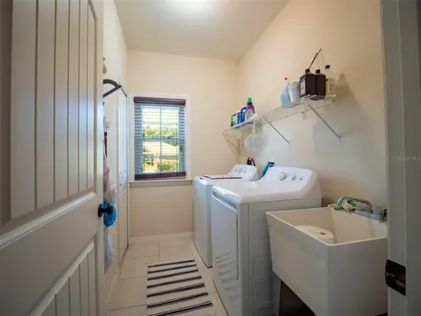 19346 NW 228th Street High Springs FL 32643