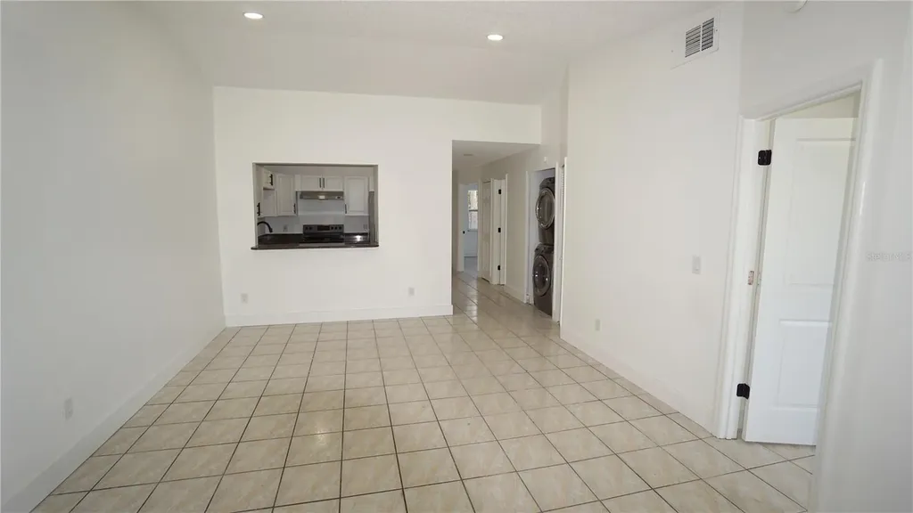 834 Angela Lane Kissimmee FL 34741