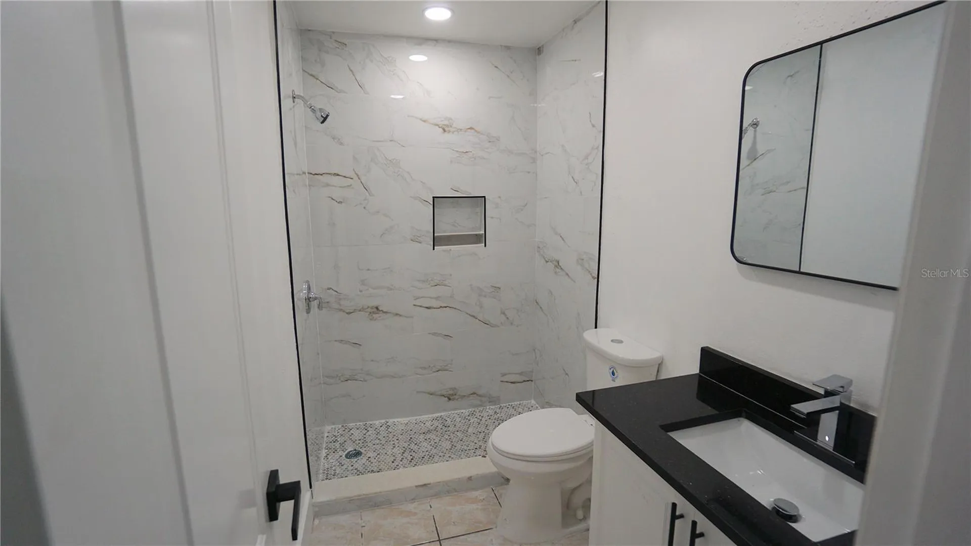 834 Angela Lane Kissimmee FL 34741