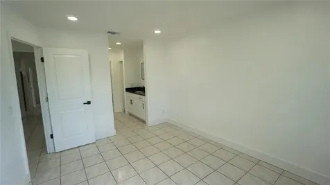 834 Angela Lane Kissimmee FL 34741