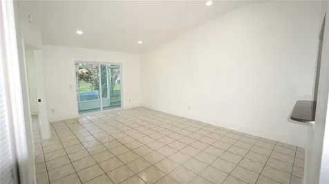 834 Angela Lane Kissimmee FL 34741