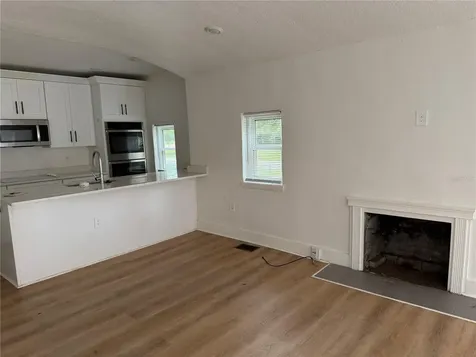 112 Avocado Avenue Sanford FL 32771