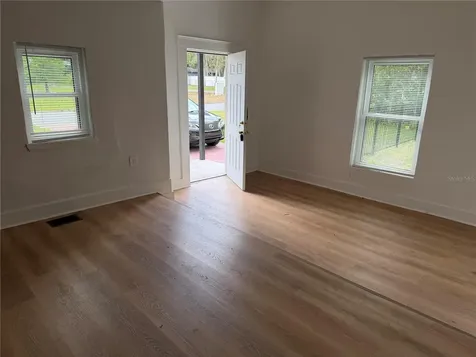 112 Avocado Avenue Sanford FL 32771