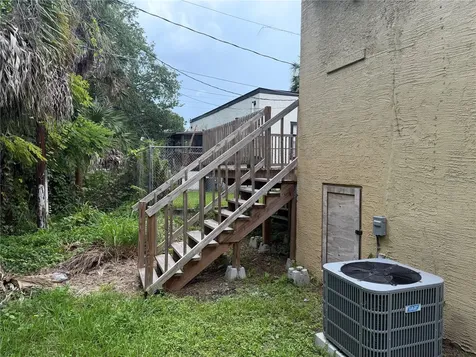 112 Avocado Avenue Sanford FL 32771