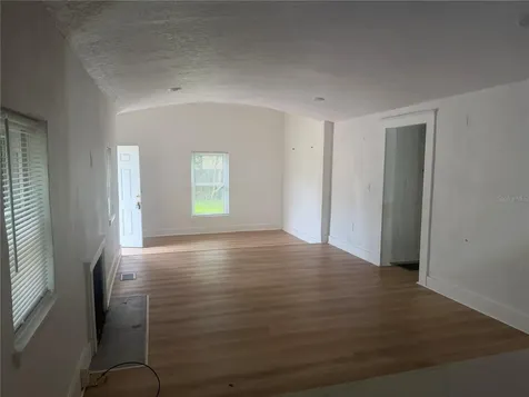 112 Avocado Avenue Sanford FL 32771